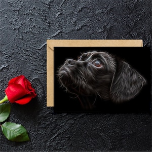 Schwarze Puggle Grußkarte mit atemberaubendem Fraktal Art Design. Innen blanko für Geburtstage oder jeden anderen Anlass