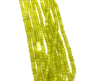Hilos de cuentas de jade de Malasia naturales teñidas de 4 mm, facetadas, de color verde y amarillo
