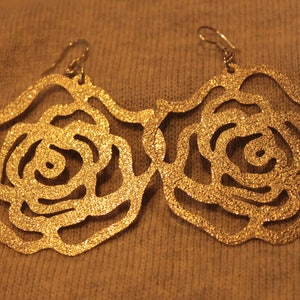 950 Peruvian hammered silver earrings rose shaped image 3