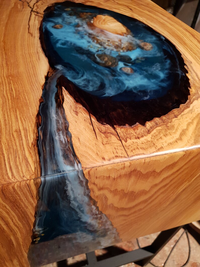 What is the Best Epoxy Resin Countertops for Kitchen 22 Hand Crafted Live Edge Bar Counter With Mountain River