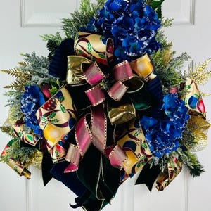 Kerstversiering, kerstkrans, kerstdecoratie hortensia, kerstversiering voor voordeur, decoratie vakantie, elegante kerstkrans, luxe