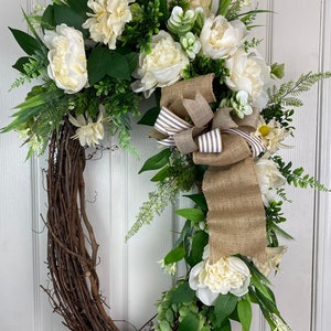 Farmhouse Peony Door Wreath: Oval Grapevine, Burlap Bow