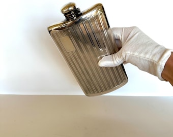 Silver-Plated Art Deco Flask by Meriden, Sterling Silver Cap, 1930s Barware