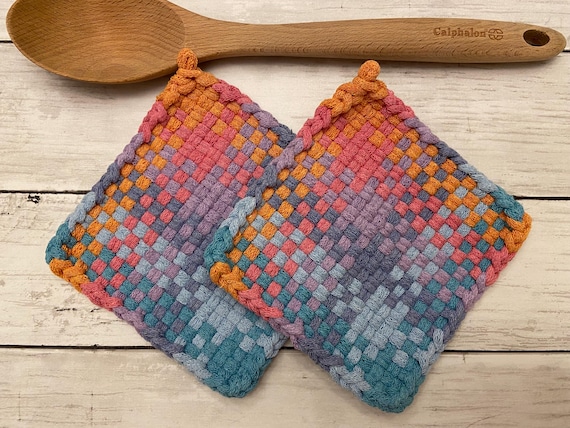 Hand woven potholders, thick potholders, handloomed potholders, Mother's day gift, teacher gift, wedding gift