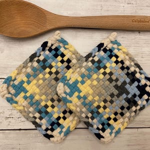 Handwoven Cotton Potholder Set, Thick Loomed Hot Pads