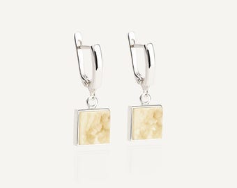 White amber geometric silver earrings Carre