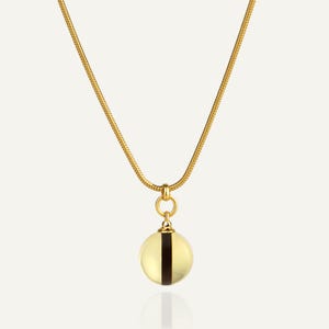 Necklace with 10mm Round Amber and SNDC4045 Tiger