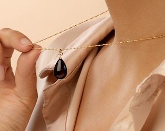 Cherry drop pendant, Baltic amber pendant, Red amber, Baltic amber, Short pendant, Gold vermeil pendant, Teardrop pendant, Red teardrop
