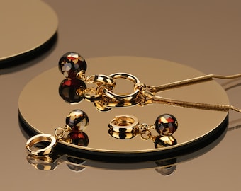 Gefacetteerde stenen set, Baltische stenen set, sieraden cadeau voor haar, gefacetteerde edelsteen oorbel, drop gouden oorbellen, lange gouden hanger, gefacetteerde hanger