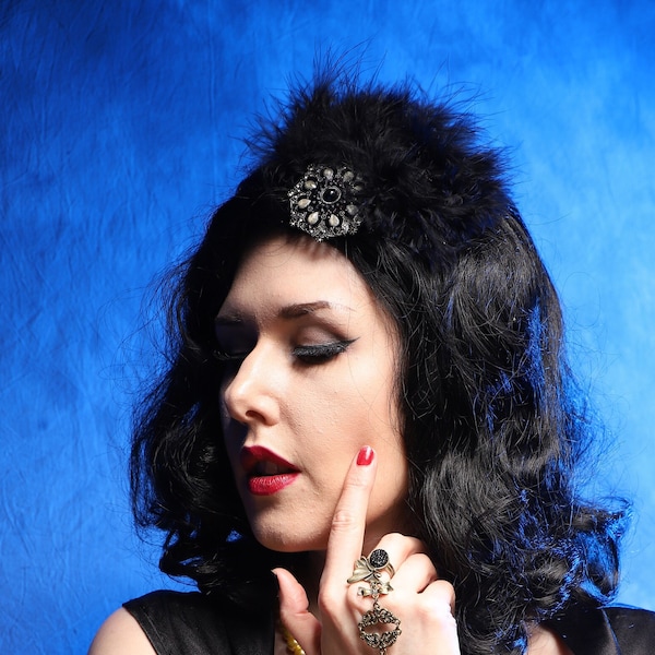 1940 headpiece