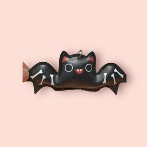 Fun and Quirky keyring- Unique Handmade jewellery for a playful touch: kawaii bat keyring bag charm