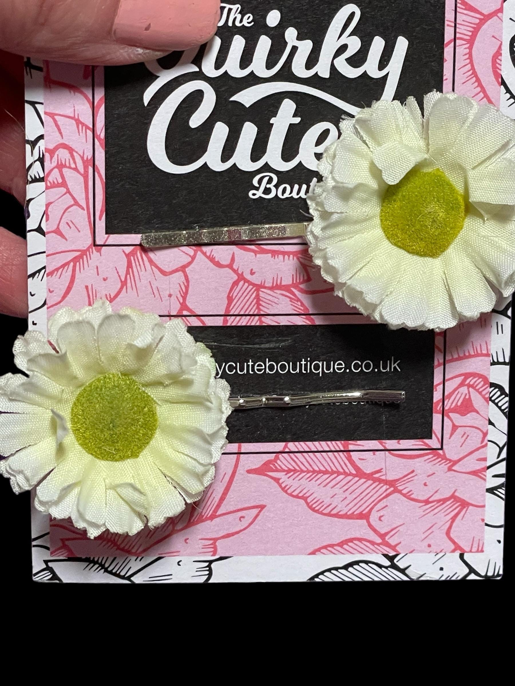 Small flower hair clips, cute flower hair pins, girls flower hair pins, flower hair clips for toddlers, kids floral hair clips,
