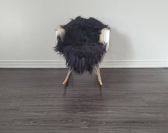 Genuine Icelandic sheepskin rug sheepakin pelt Scandinavian sheepskin rug soft silky long wool #C410 Genuine Icelandic sheepskin rug sheepakin pelt Scandinavian sheepskin rug soft silky long wool #C410