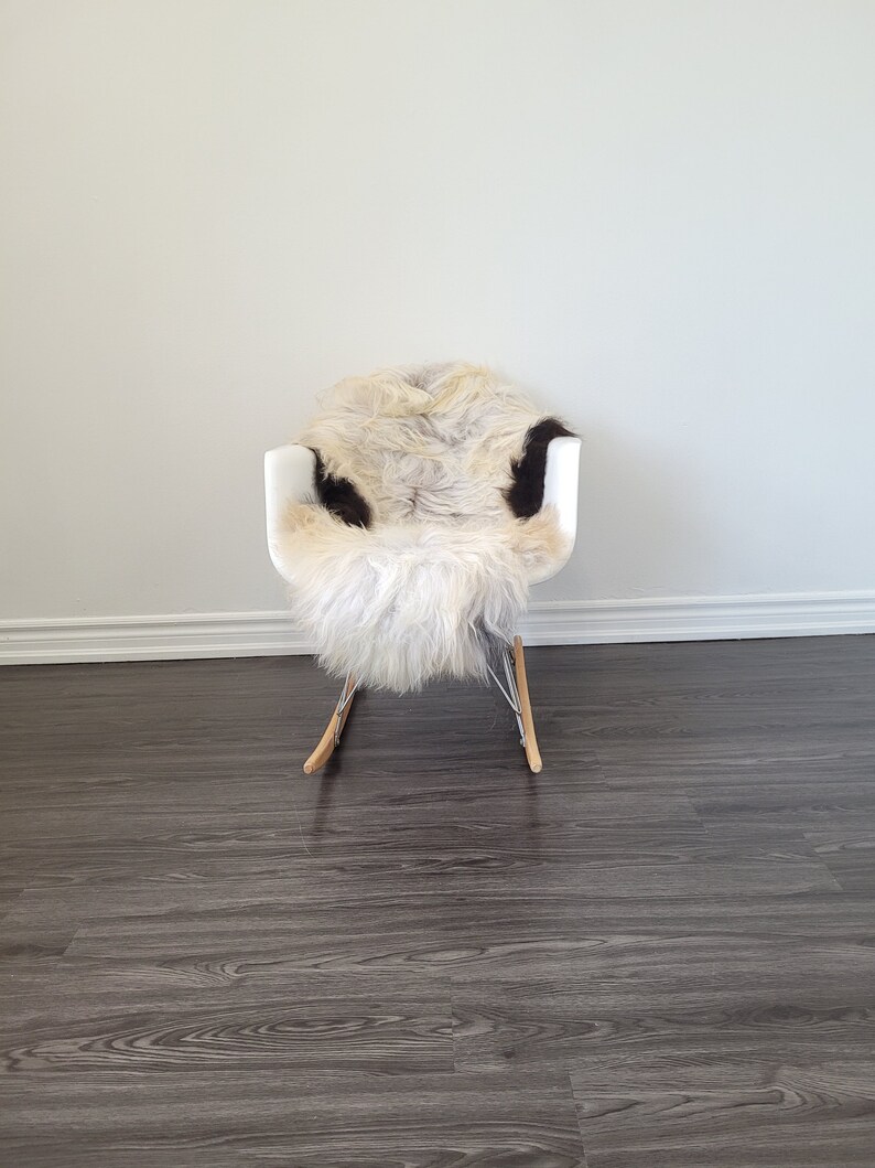 Icelandic sheepskin rug Sheepskin throw Scandinavian sheepskin rug soft silky long wool #C350 Icelandic sheepskin rug Sheepskin throw Scandinavian sheepskin rug soft silky long wool #C350