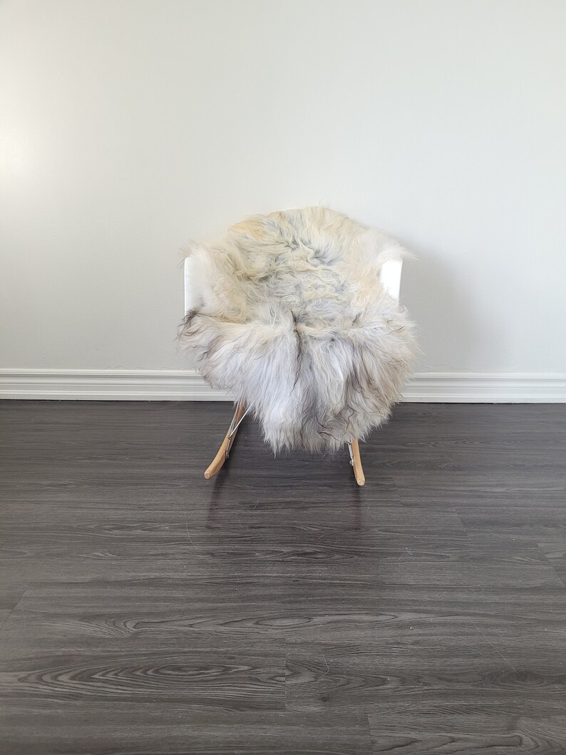 Icelandic sheepskin rug Sheepskin throw Scandinavian sheepskin rug soft silky long wool #C350 Icelandic sheepskin rug Sheepskin throw Scandinavian sheepskin rug soft silky long wool #C350