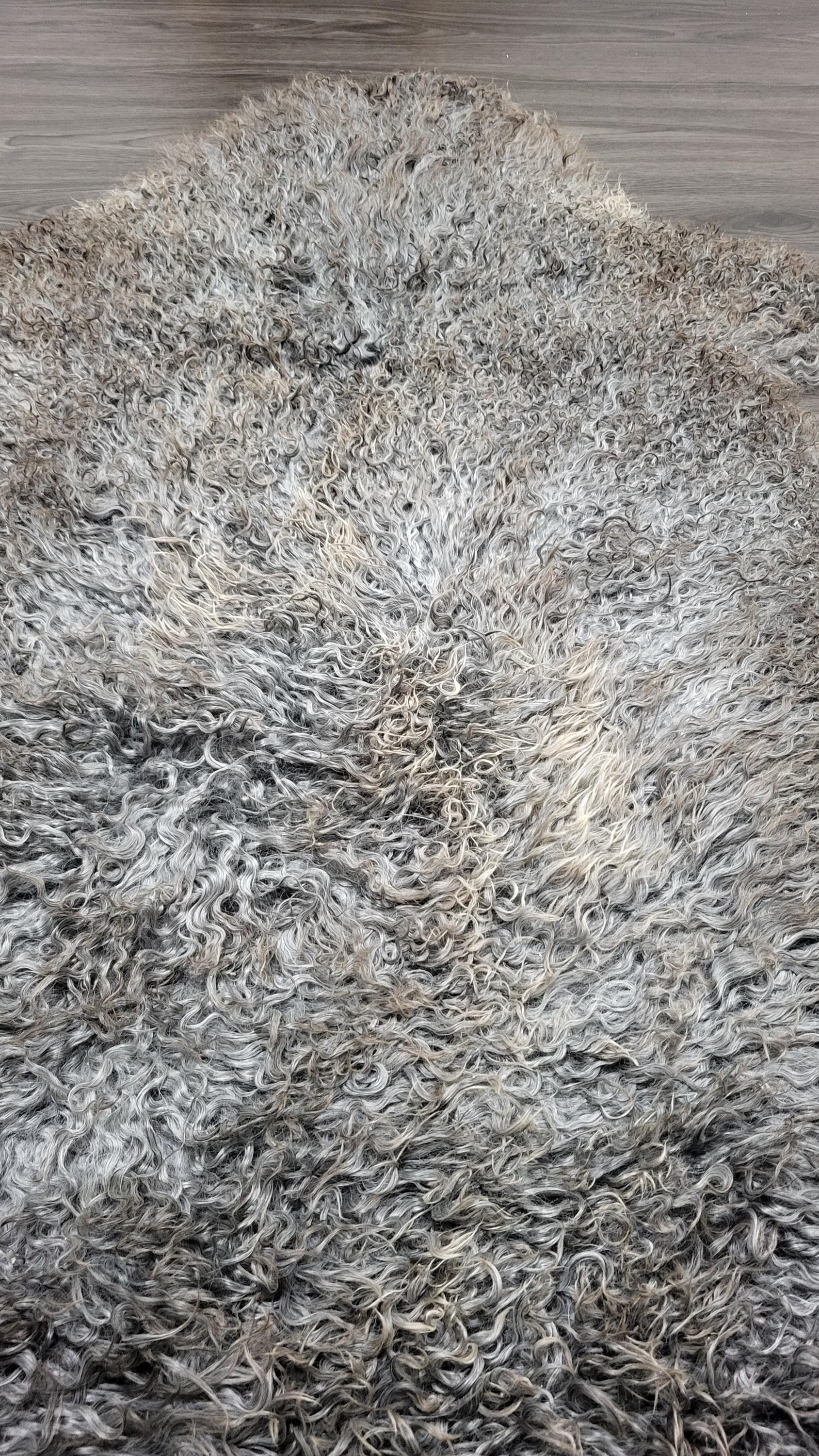 Gray Gotland Sheepskin Rug , Curly Sheepskin Rug, Swedish Rug Soft ...