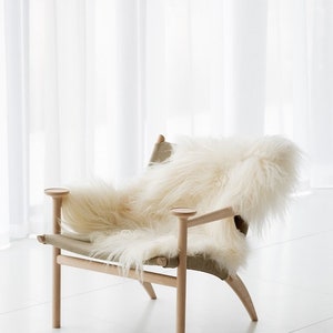 Icelandic sheepskin rug soft,long wool 100% natural