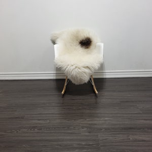 Sheepskin rug,Sheepskin Home Decor rugs, Sheepskin Throw soft Dense wool rare color 100% natural color