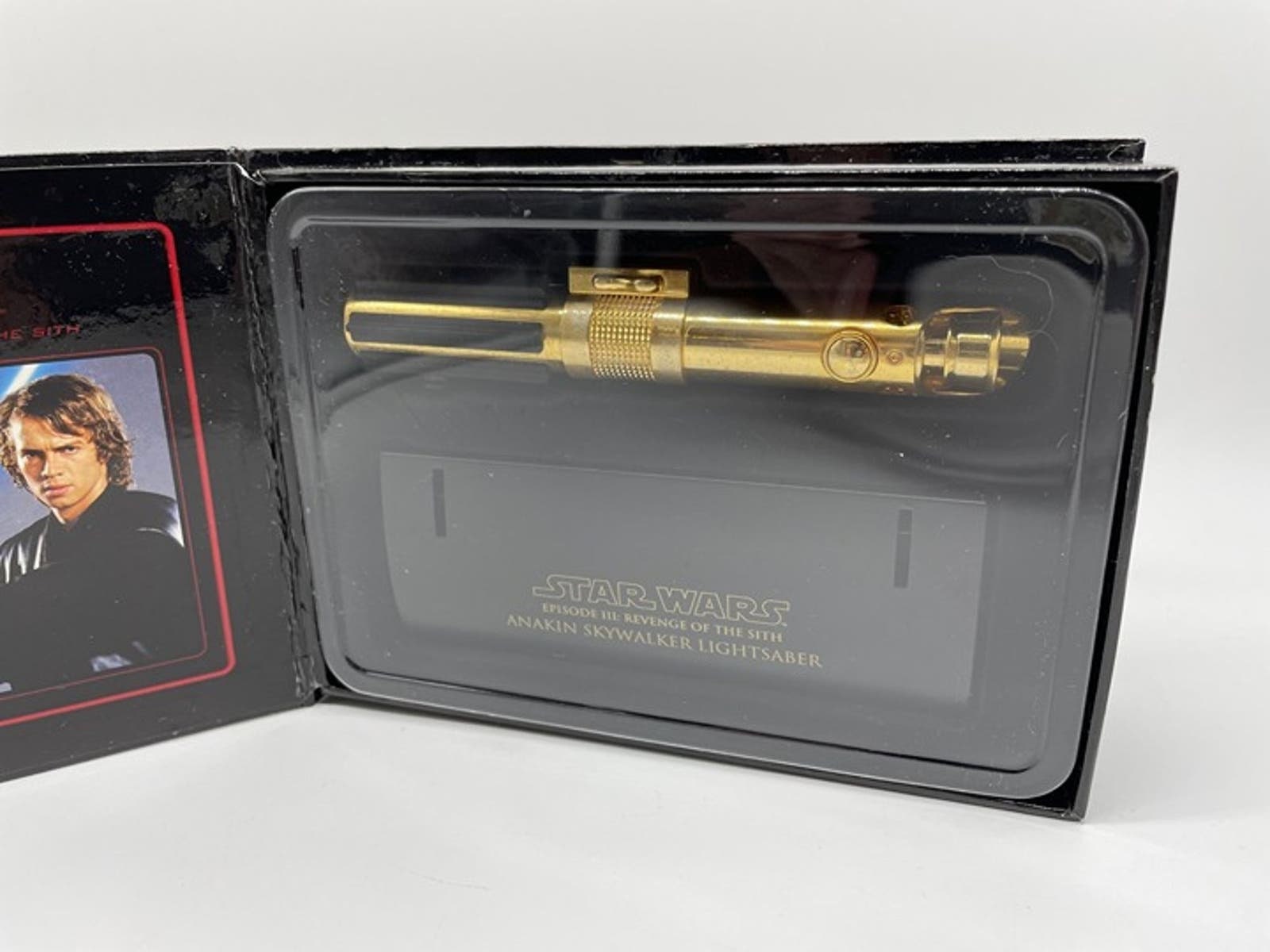 Sabre Laser Anakin Skywalker Master Replicas échelle 0:45 - Occasion