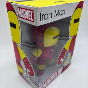 Marvel Avengers Mighty Muggs Iron Man Vinyl Figure, Hasbro 2008 image 3