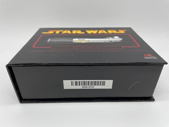 Star Wars Master Replicas Anakin Skywalker Gold .45 Scale Replica