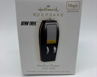 Hallmark Keepsake Star Trek Starfleet Phaser Ornament, 2009 New in Box NIB