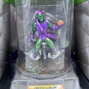 Marvel Heroes Spiderman Titanium Series Green Goblin Ultra Die Cast Figure, 2006 zdjęcie 2