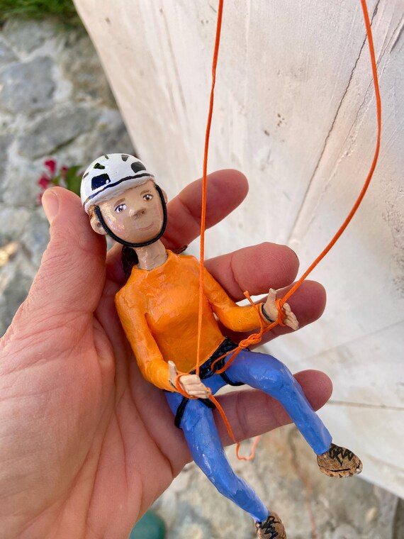 Paper Mache Climber – Handcrafted Decorative Hanging Figurine