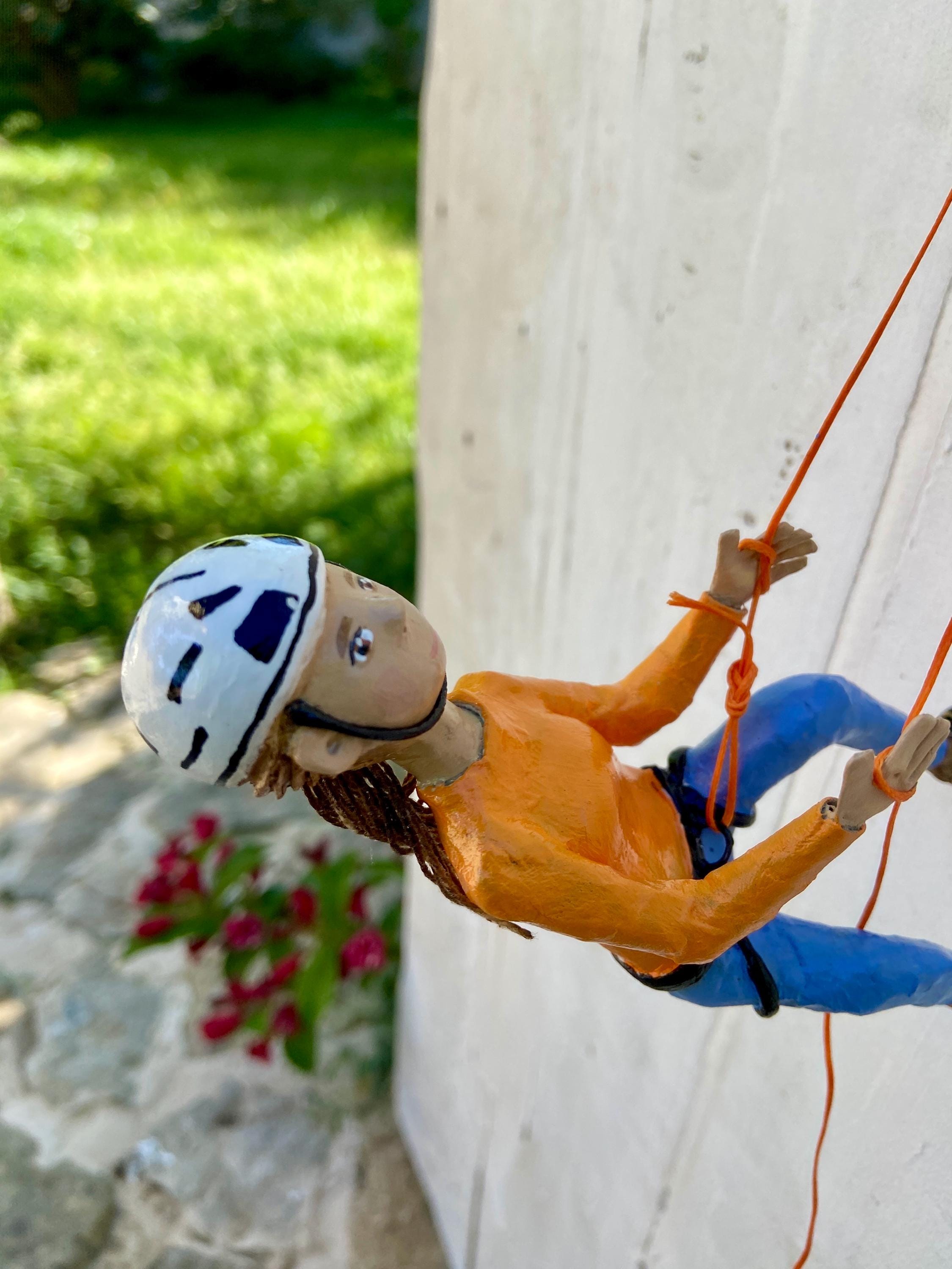 Paper Mache Climber – Handcrafted Decorative Hanging Figurine