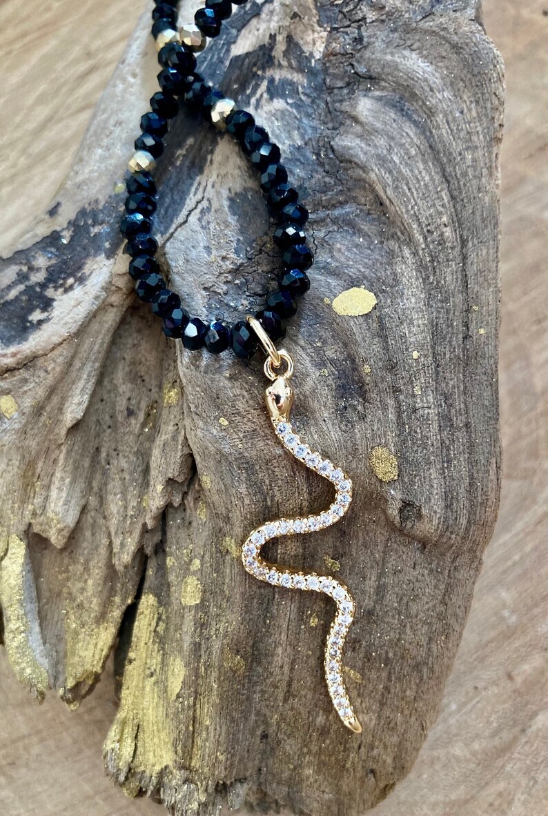 Eve/'s neck and snake