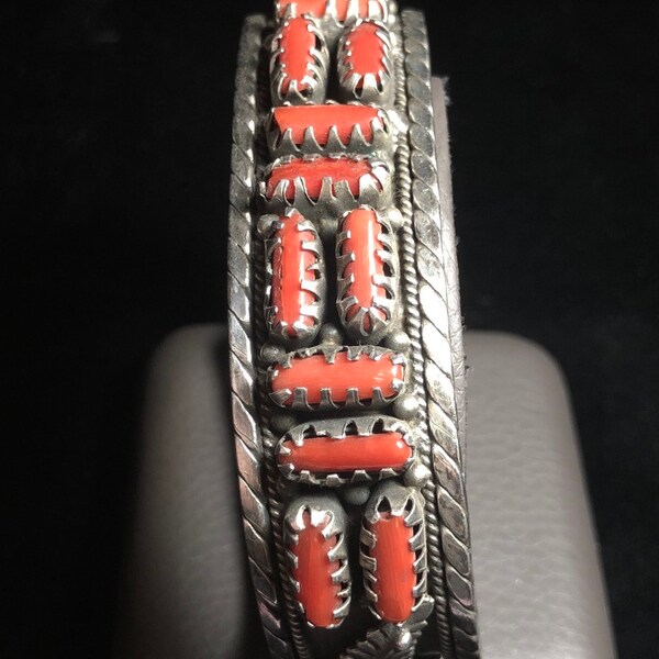 Impressive  Antique NAVAJ Old Top Quality Natural Mosaic Red Coral Sterling Silver Native Cuff Bracelet