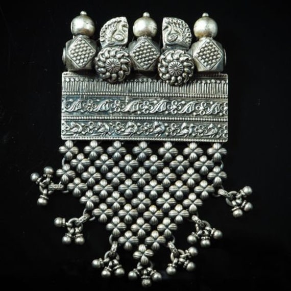 Gorgeous! Antique Sterling Silver rajasthan handcr