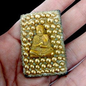 Thai Amulet Power Thailand Handmade Phra Somdej Relic Stone from Sam Roi Yod Mountain Thai Amulet Power Thailand Handmade Phra Somdej Relic Stone from Sam Roi Yod Mountain
