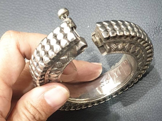 STUNNING! Antique Rajasthan Sterling silver Intri