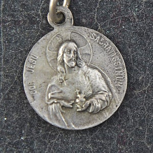 Medalla vintage con la Virgen María coronada, Jesús y el Sagrado Corazón