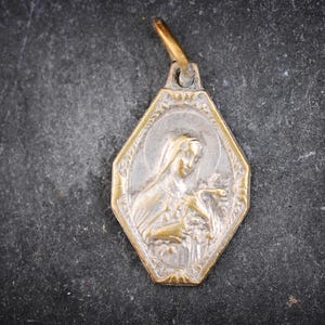 French Vintage Religious Medal, Saint Teresa medal, Old medal, catholic medal, saint medal