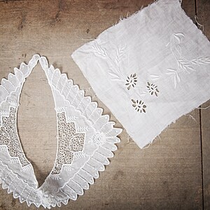 French vintage White embroidered cotton Collar, Removable Collar