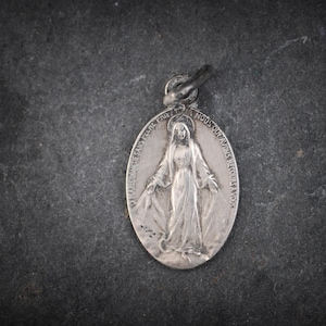 Vintage Religious Virgin Mary medal, Miraculous Virgin, Catholic medal