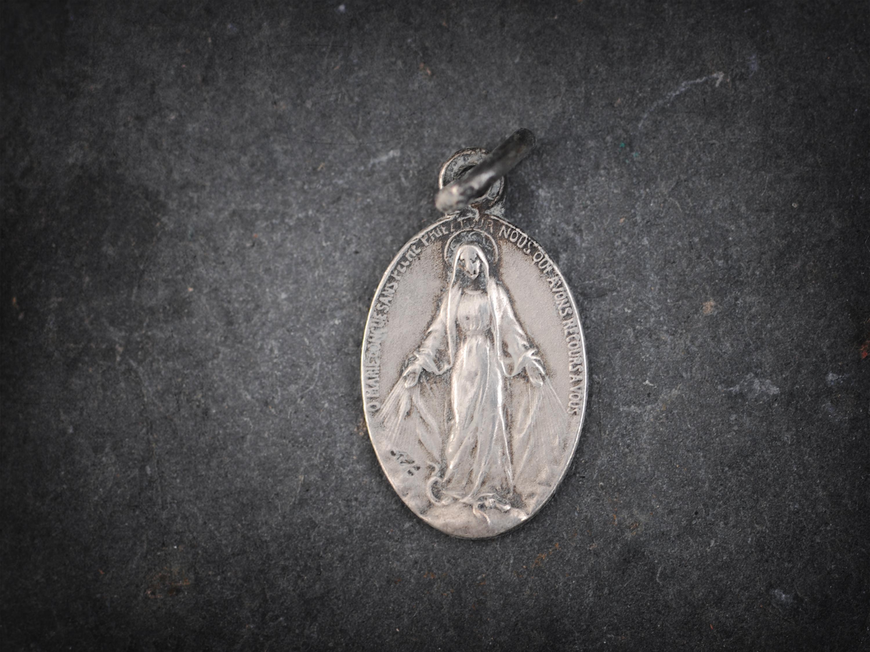 Vintage Miraculous Virgin Mary Medal: French Catholic Religious Charm ...