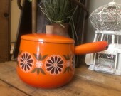 Vintage French frying pan enamel shell enamel Enameled old with wooden lid and handle, pan in orange enamel Vintage French
