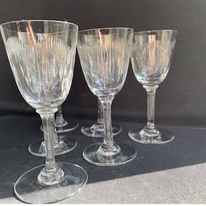 BACCARAT Crystal, 6 crystal wine glasses, “Molière” model Crystal