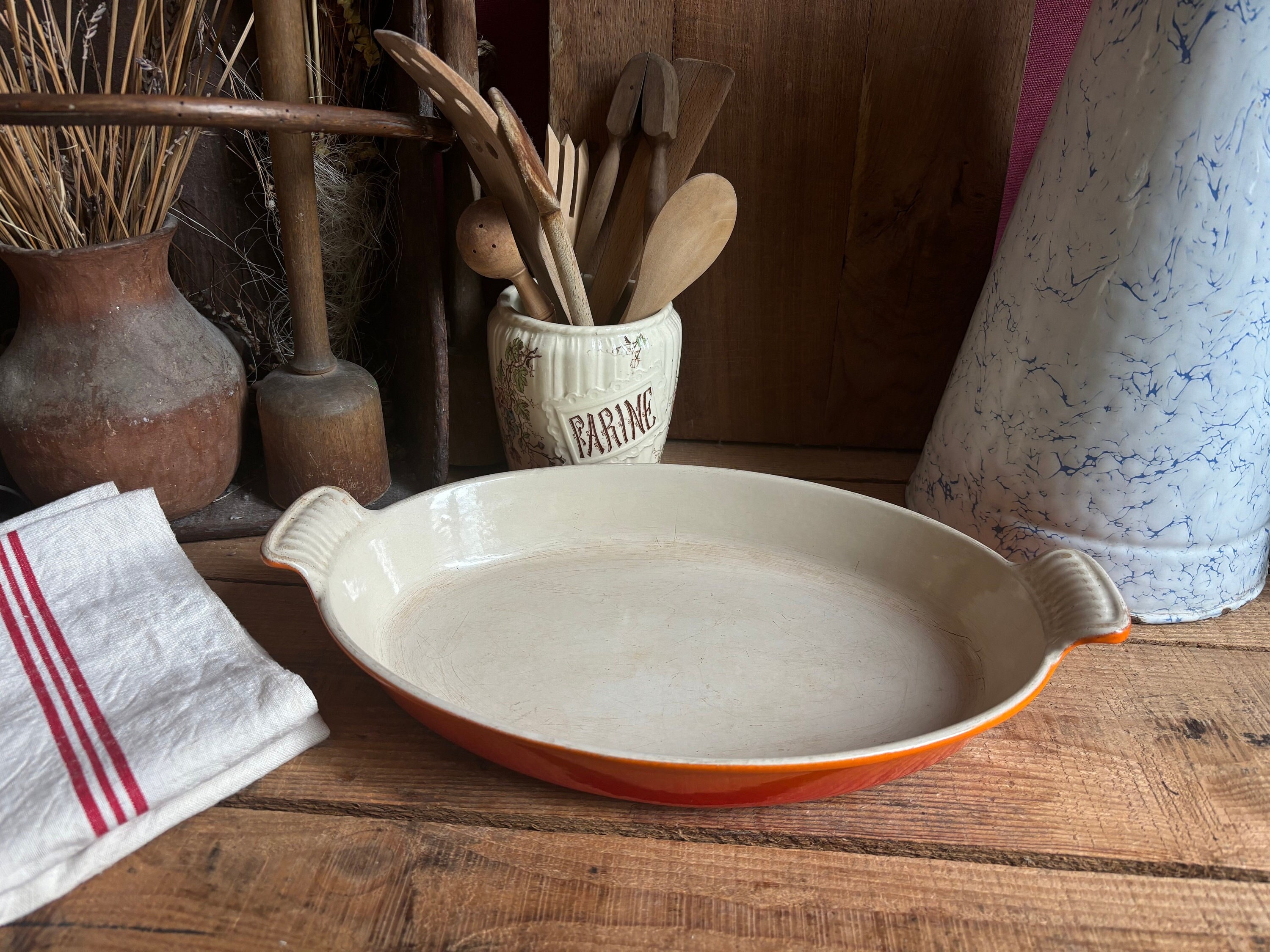 Le Creuset 32 Vintage Orange Enameled Cast Iron Dish, Oval Oven