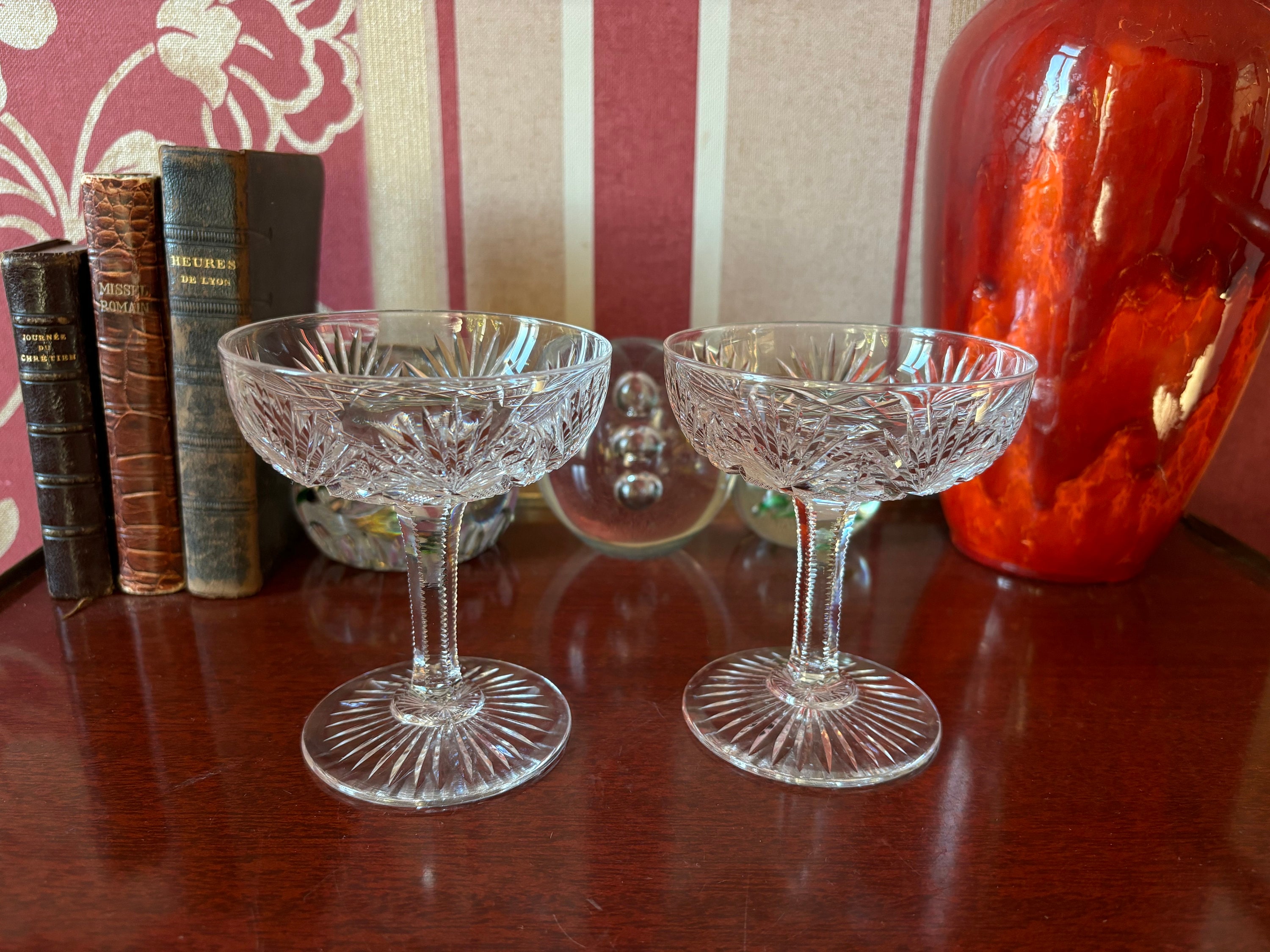 Exquisite Set Of Art Deco St Louis Crystal Champagne Coupes in