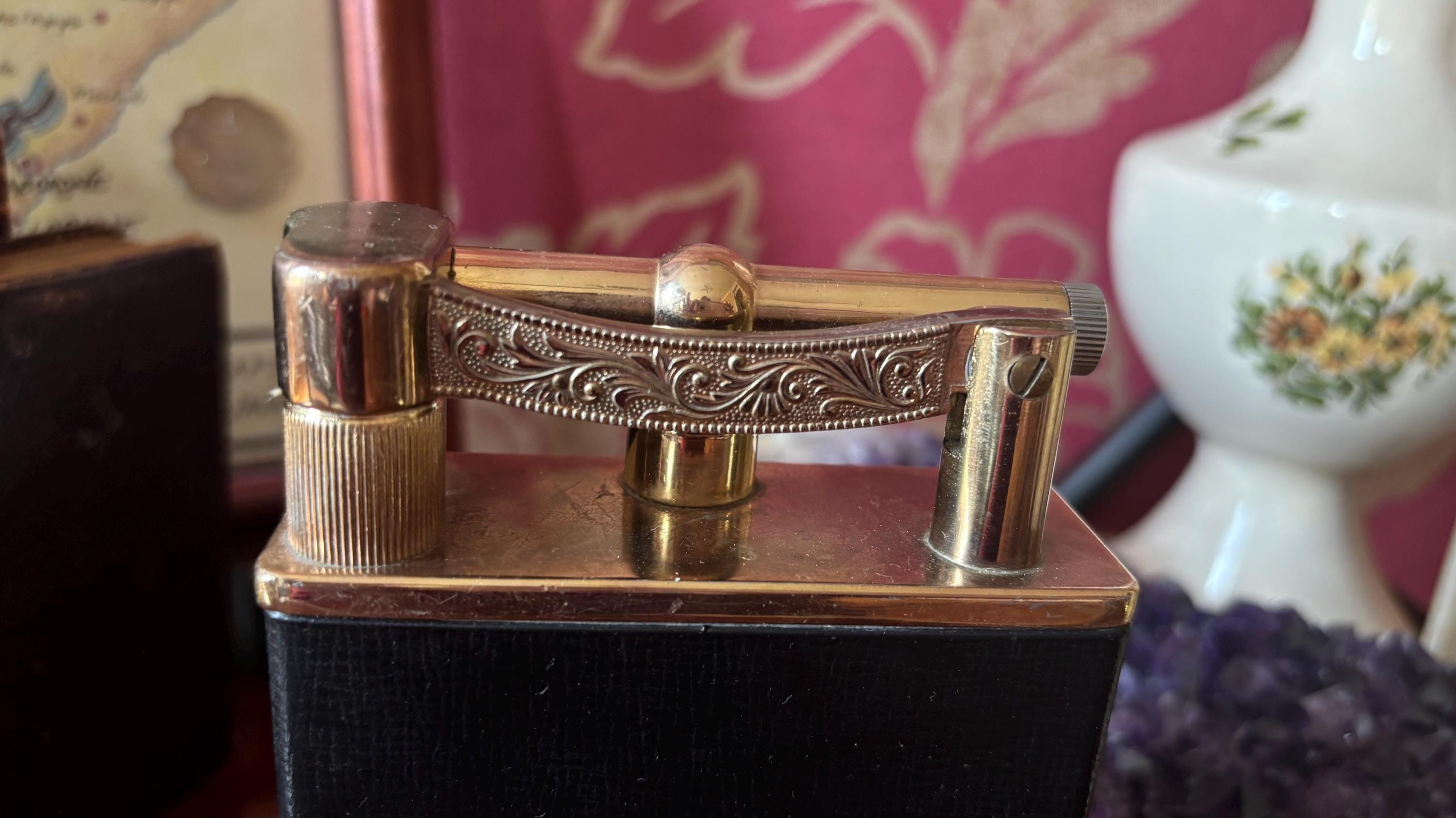 Large Vintage Japanese Table Lighter, Vintage Cigarette Lighters