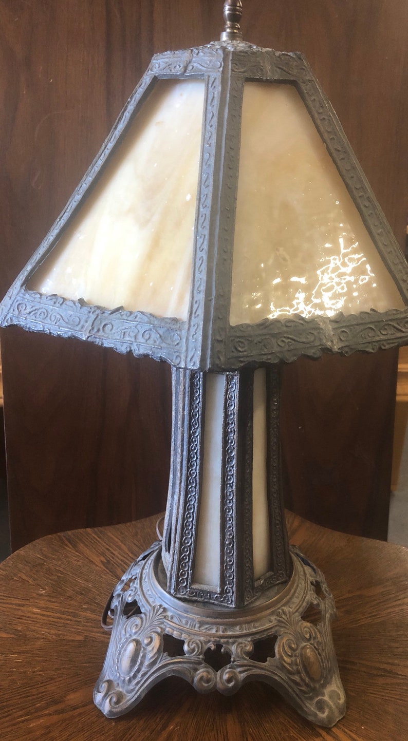 Stunning Antique Slag Lamp Image 0