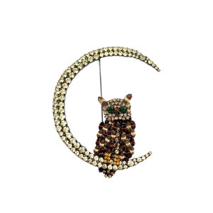 Rhinestone Owl Brooch - Sitting in the Moon Retro Style - Halloween Jewelry