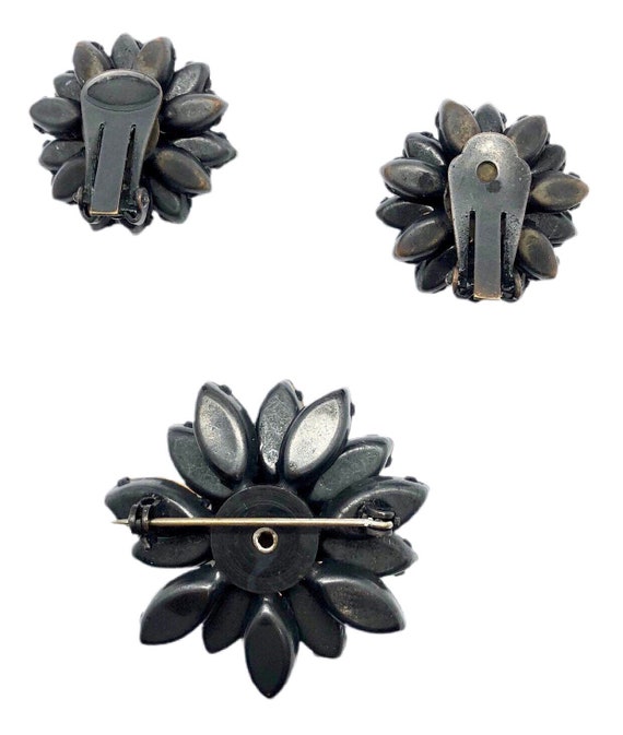 Brown Flower Brooch & Earring Set / Rhinestones - image 6