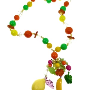 Retro fruitketting / plastic banaan, citroen, druiven