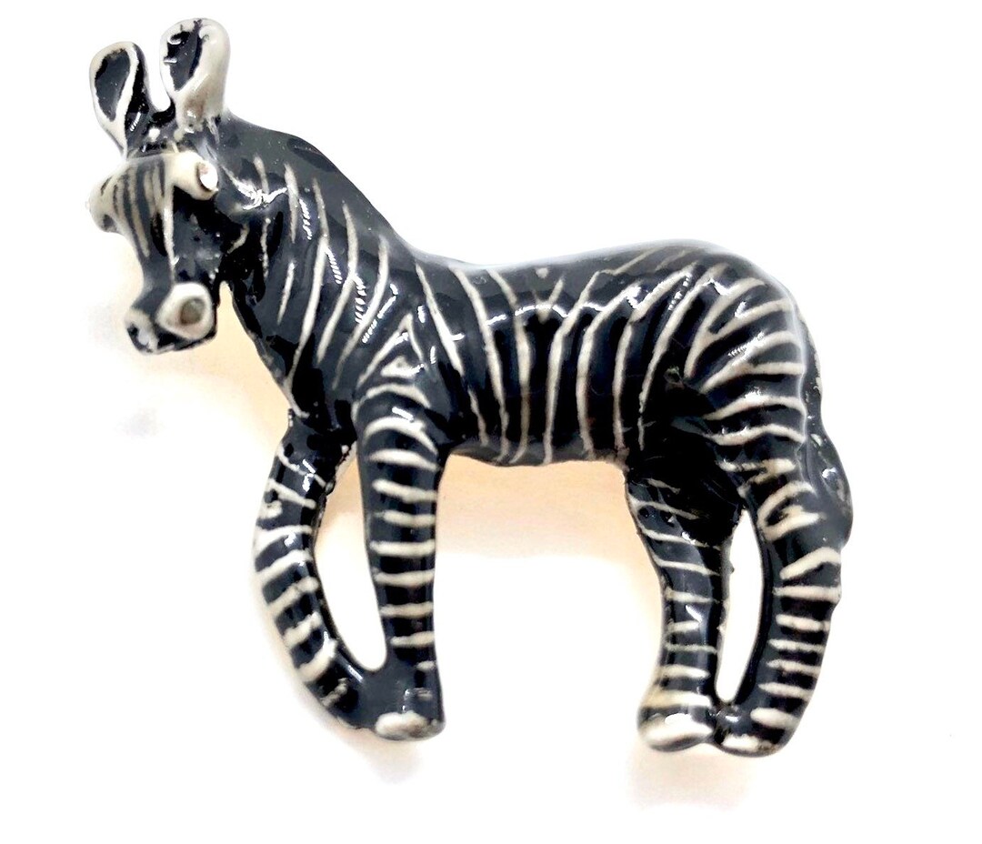 1970年代｜アメリカ｜マザーオブパールゼブラ Vintage Zebra Brooch / Enamel / 1970s - Etsy