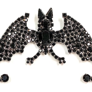 Black Bat Pin - Fancy Fledermaus - von Walhof
